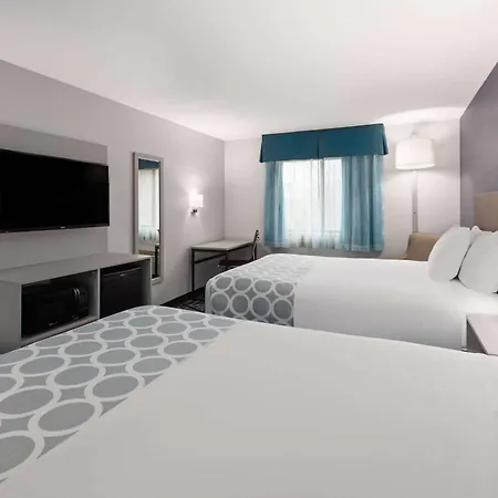 Hotel Baymont By Wyndham Warrenton Esterno foto