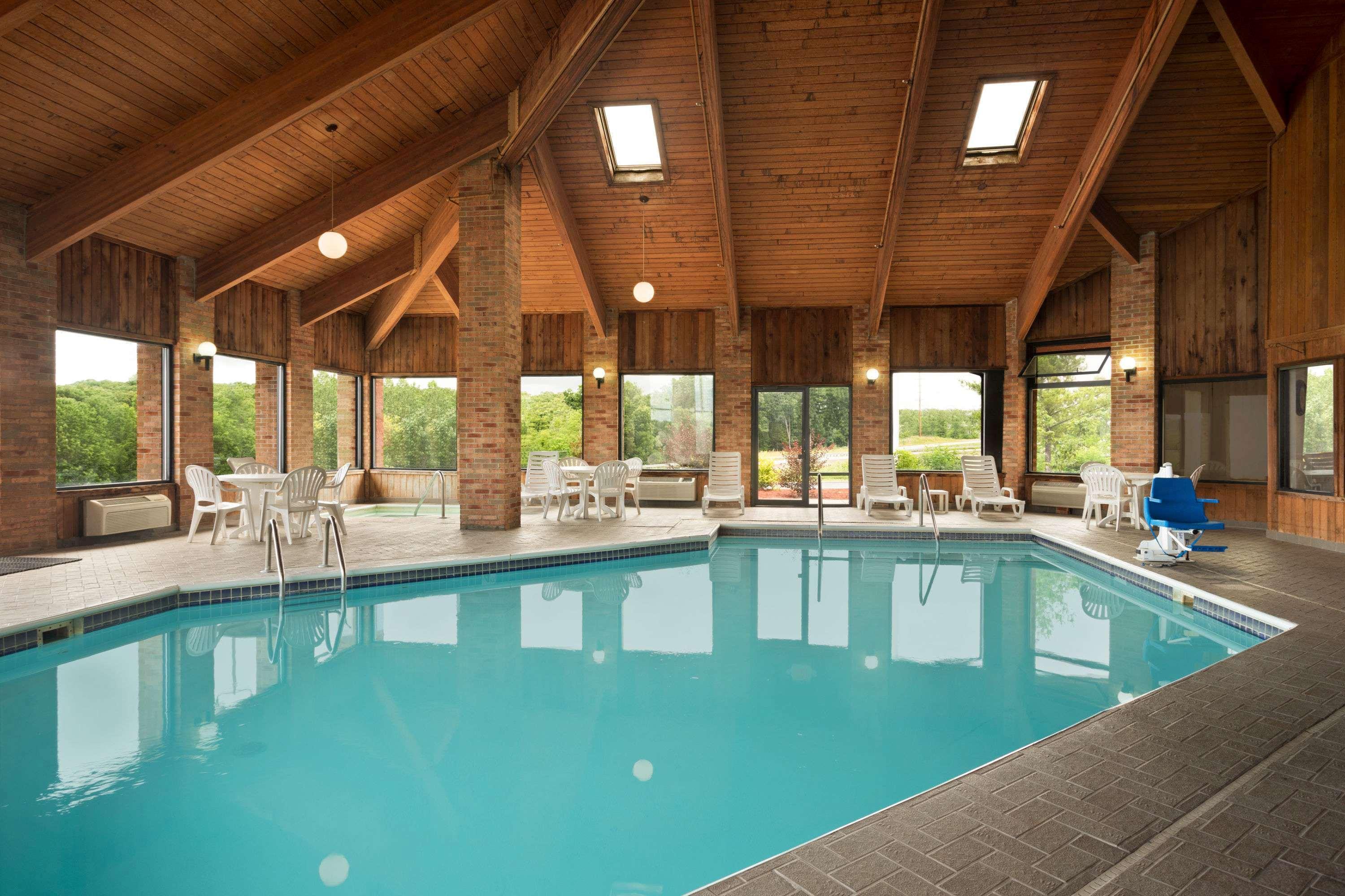 Baymont By Wyndham