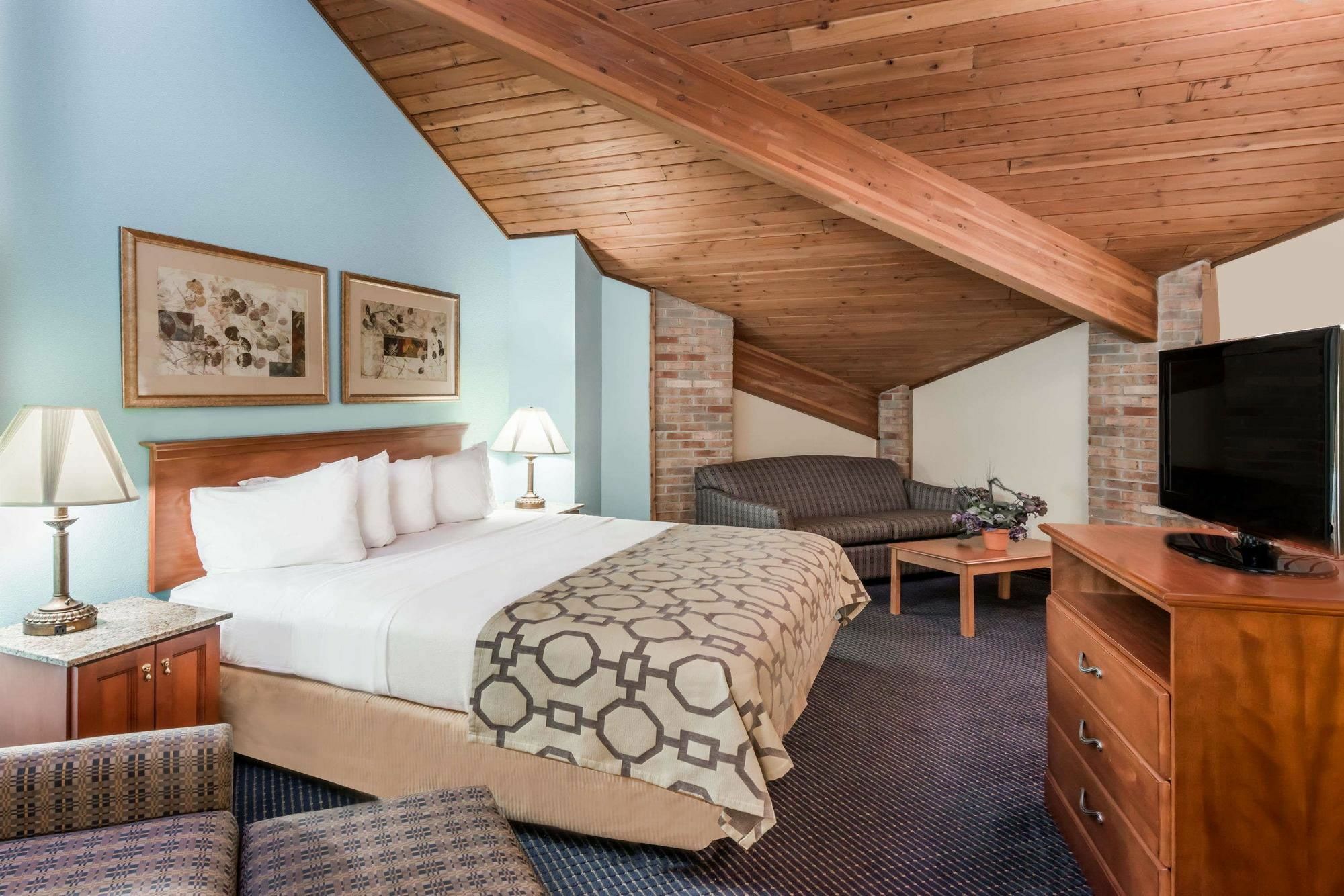 Hotel Baymont By Wyndham
