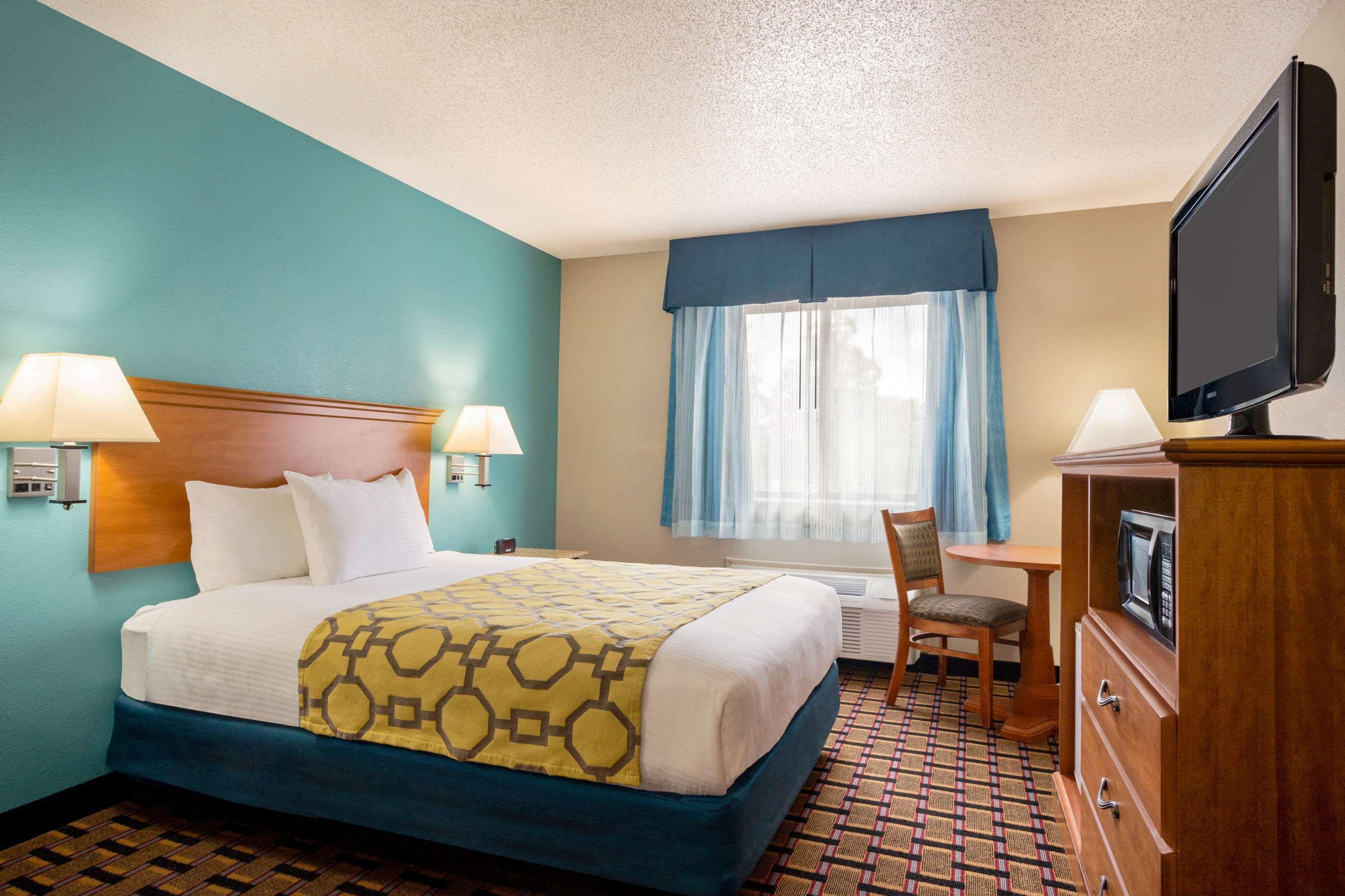 Baymont By Wyndham 2* Warrenton