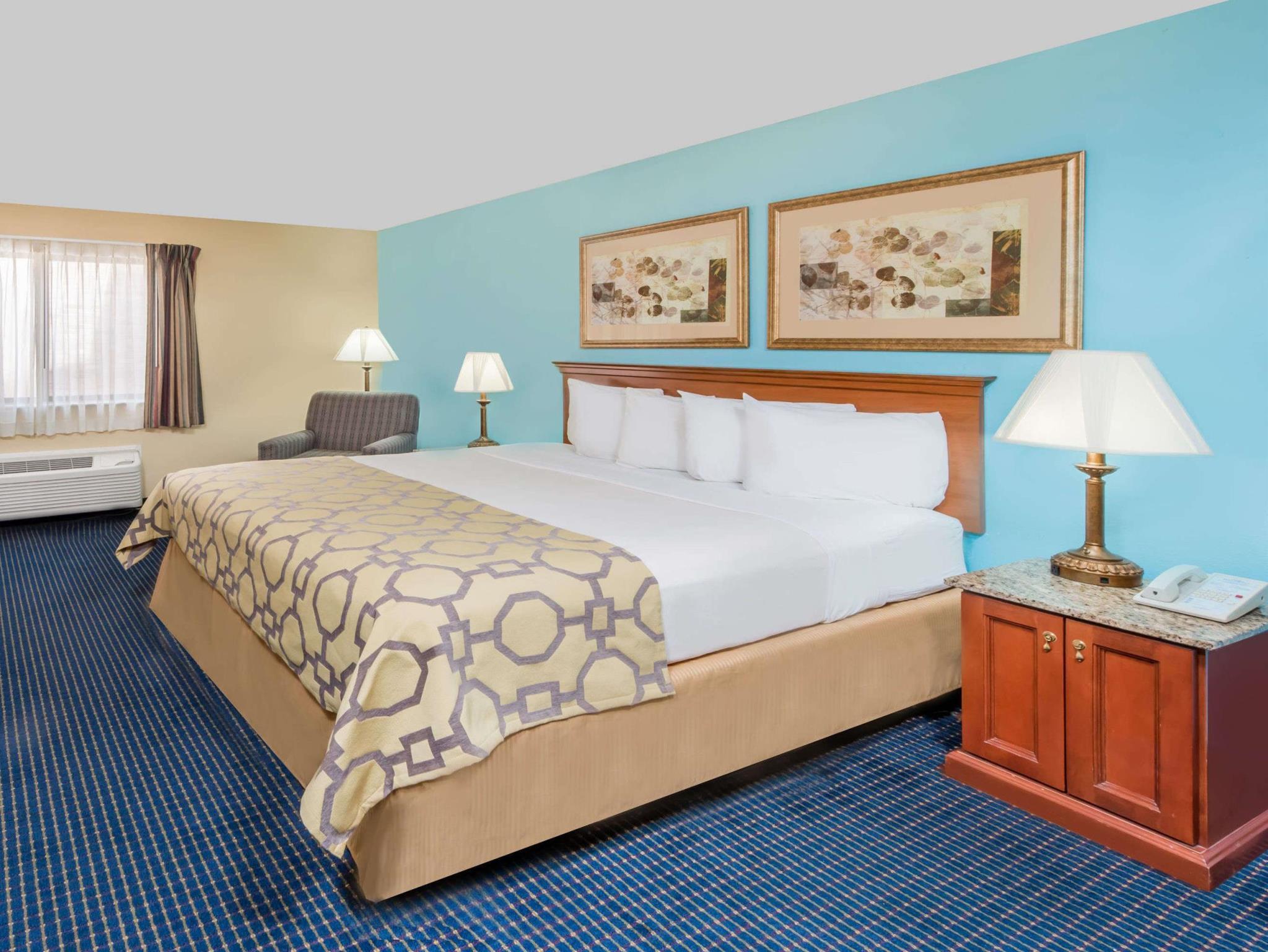 Baymont By Wyndham Hotel Warrenton
